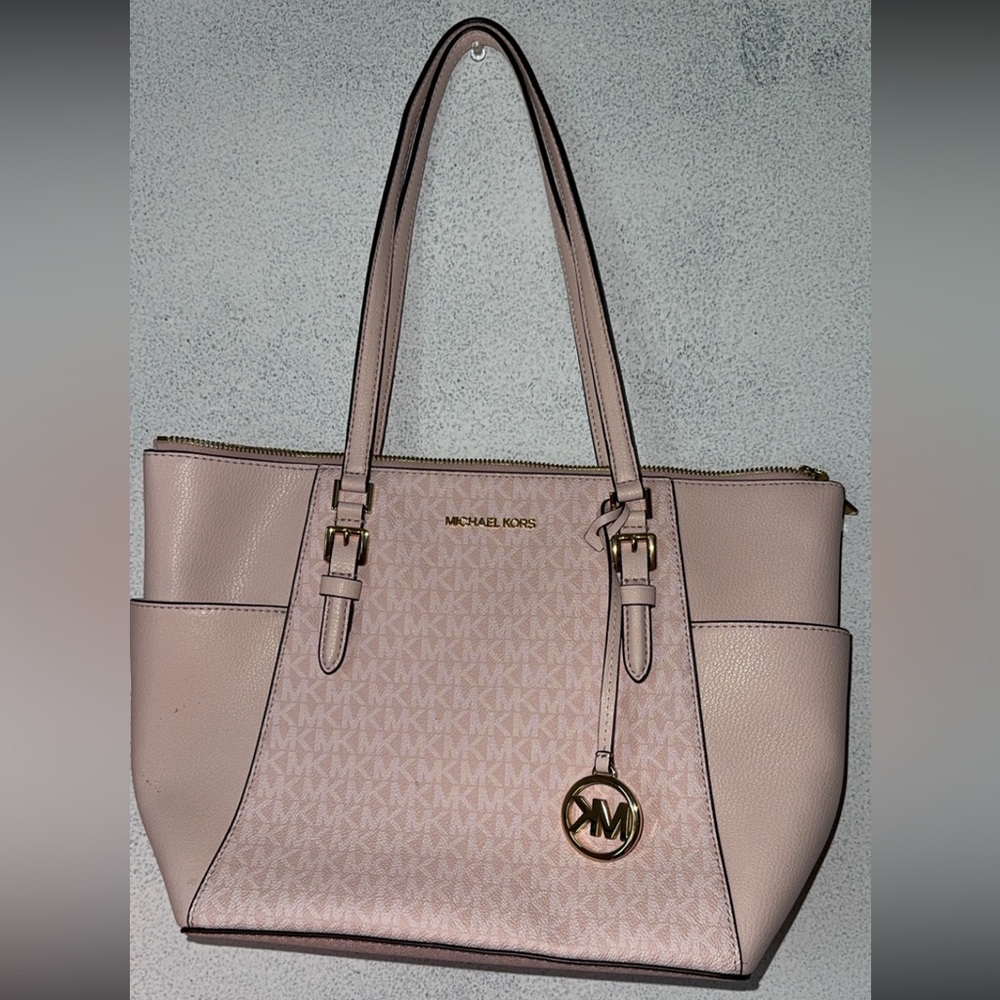 Michael Kors Pink Shoulder Bag